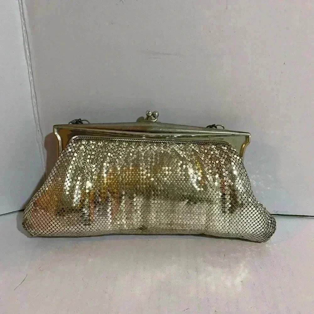 Whiting & Davis silver sequins evening bag
